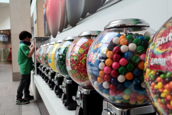 Стоматолог Кузина рассказала, какие жевательные резинки вредны для зубов